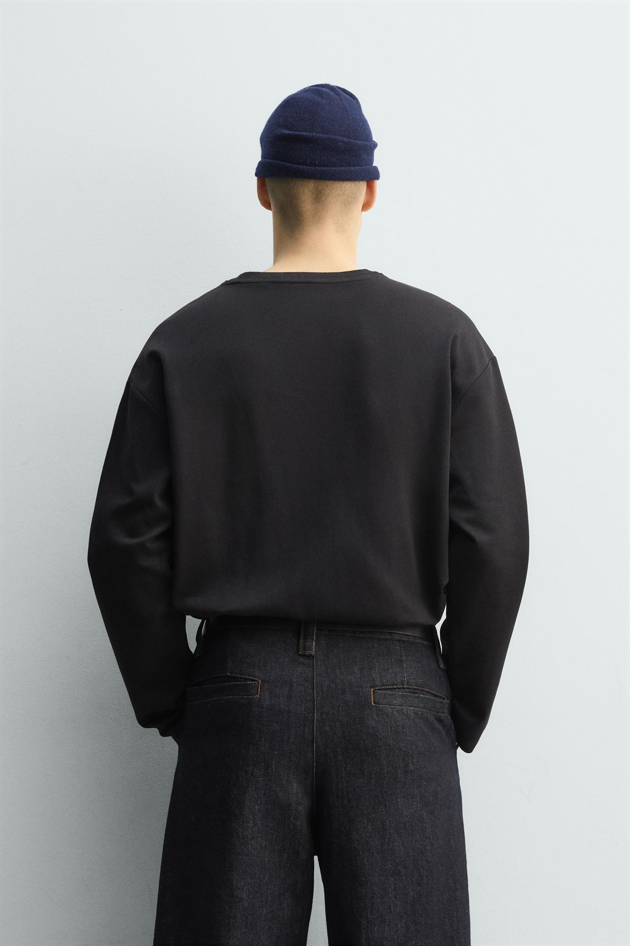 CONTRASTING DOUBLE TRIM T-SHIRT